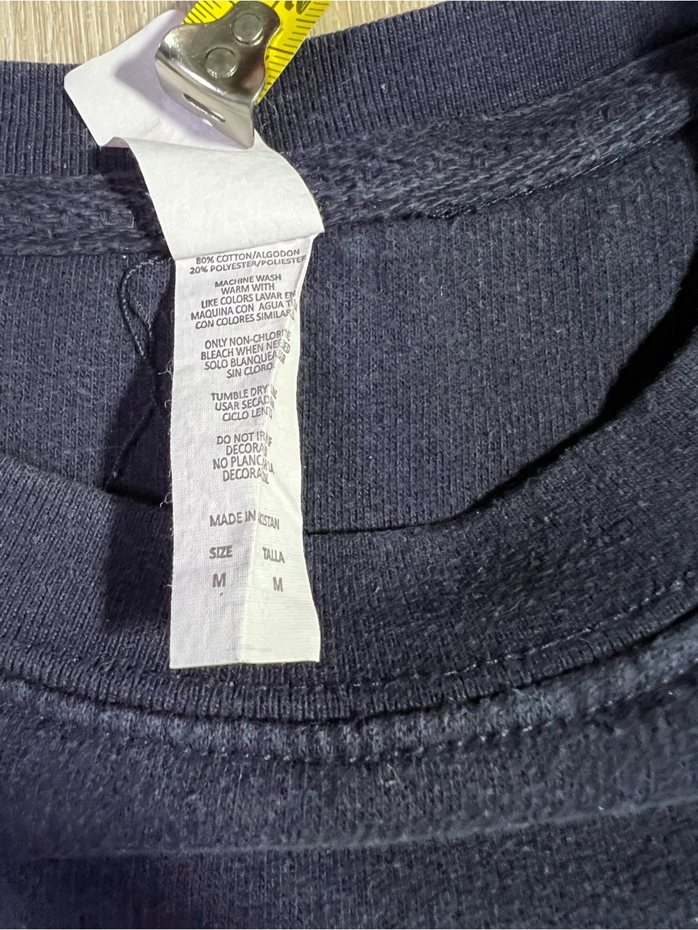 Trader Joe's Unisex Dark Navy Blue Hibiscus Sweatshirt - Picture 4 of 6
